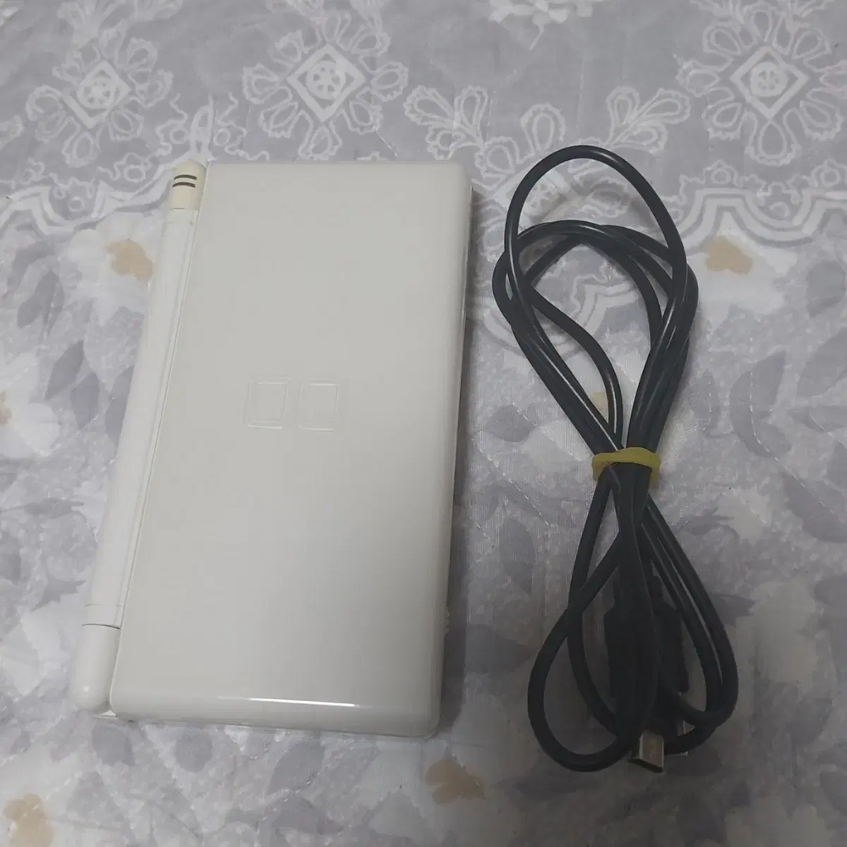 ds lite dsl 화이트 팝니다